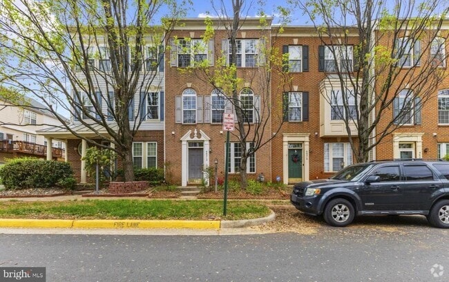 Building Photo - 46212 Walpole Terrace Rental