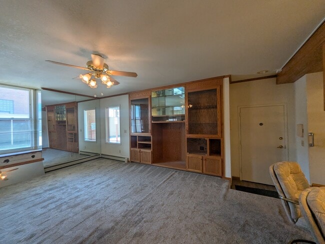 Photo - 1000 Fountain Terrace Dr