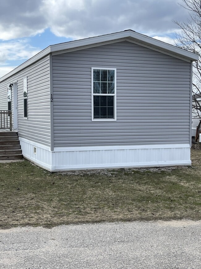 Lot 12 Exterior