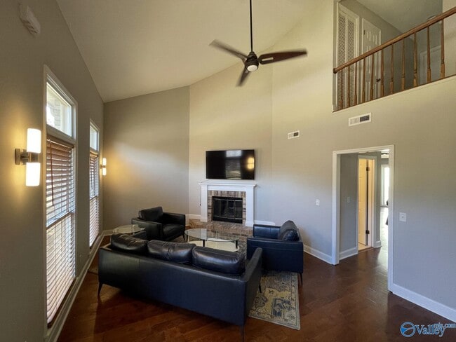 Photo - 6659 Steeplechase Dr NW