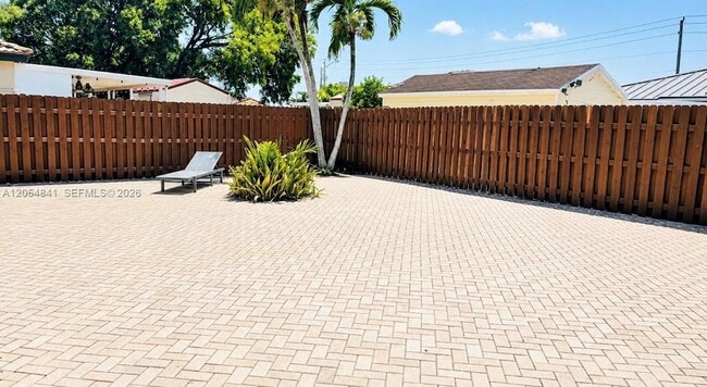 Photo - 25586 SW 138th Pl