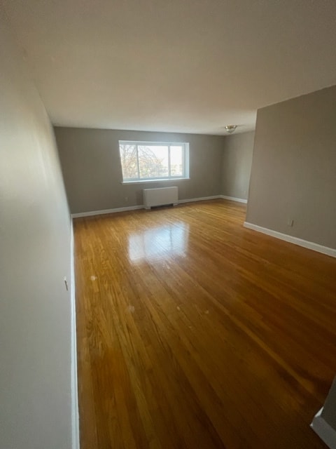 Photo - 484 Tolland St