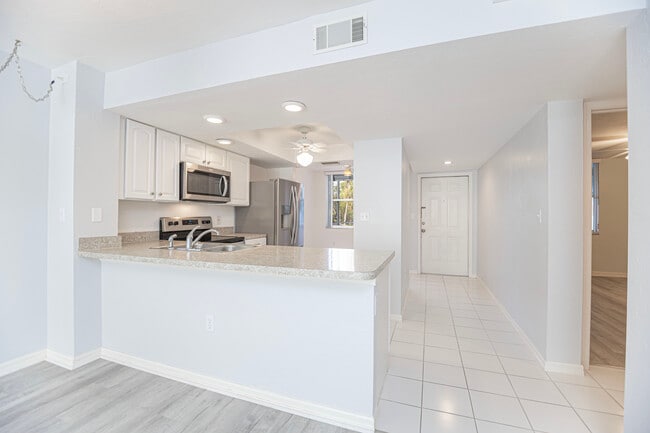 KITCHEN - 290 Naples Cove Dr Unit 2204