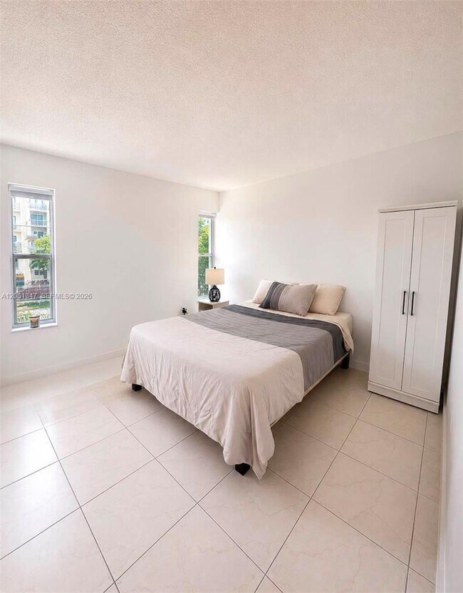Photo - 1525 NW 19th Terrace Unit 15