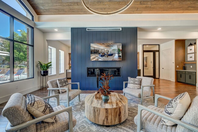 Photo - Cierra Crest