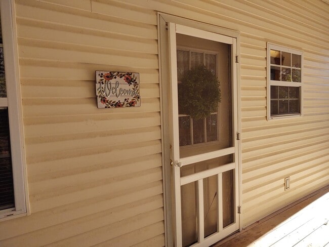 Photo - 135 Shady Oak Ln Unit 1A