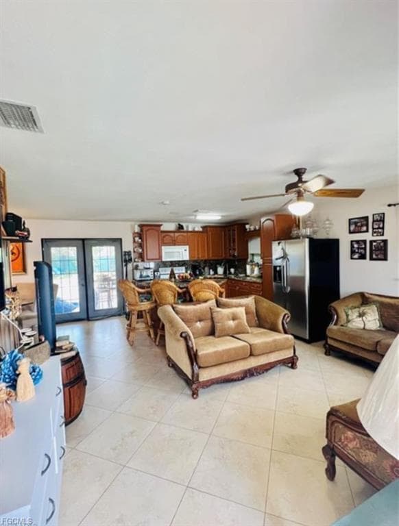 Photo - 804 March St