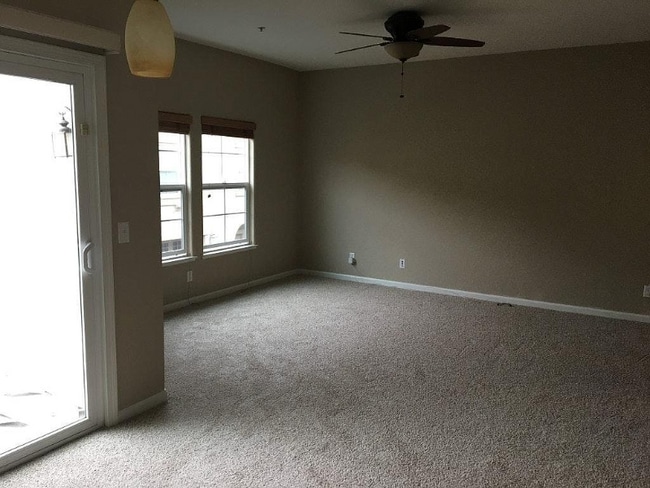 Photo - 3301 N Park Dr Unidad 2111