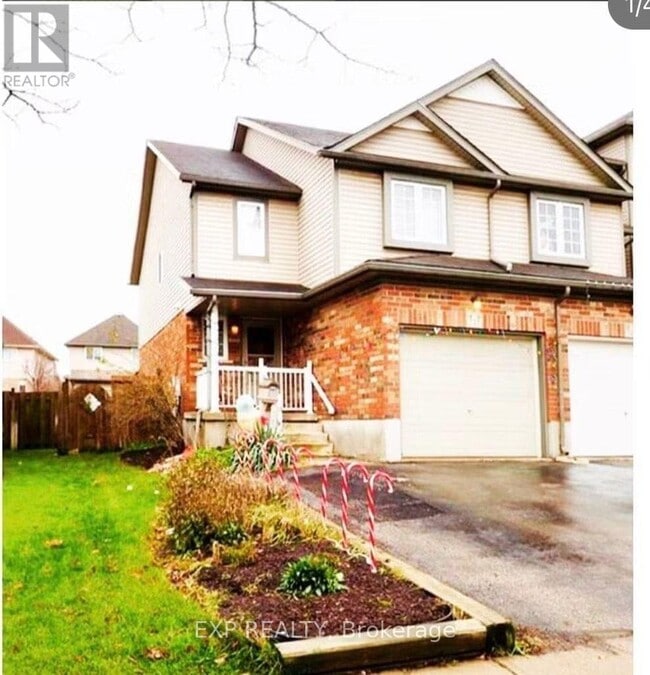 Photo - 717 Activa Ave