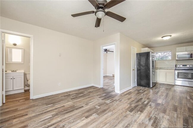 Photo - 4305 Rosehill Rd