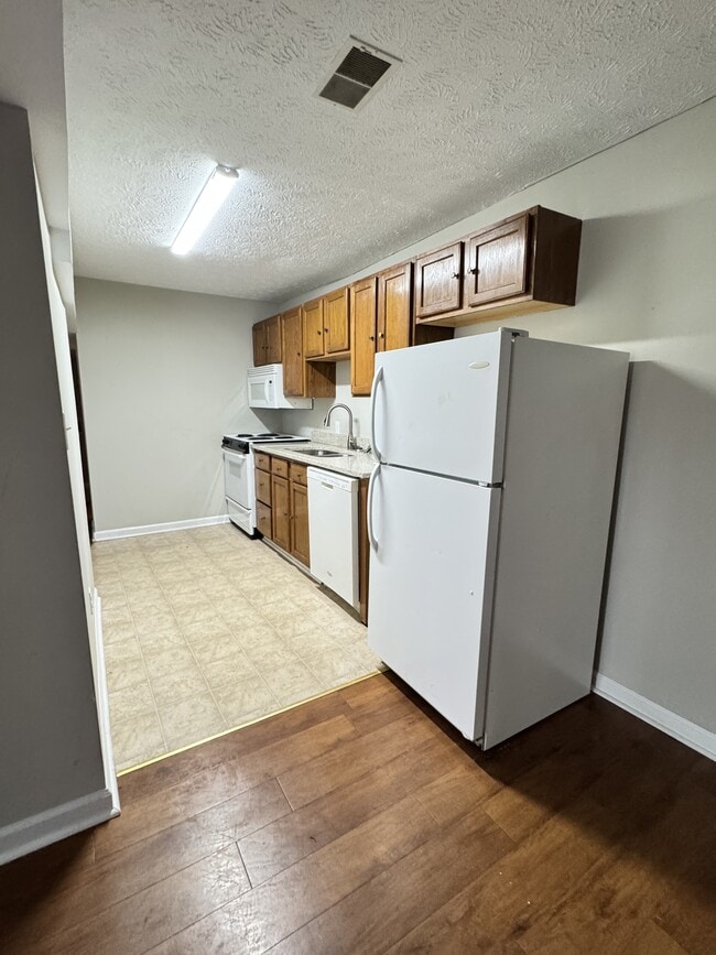 Photo - 111 Hiawatha Trail