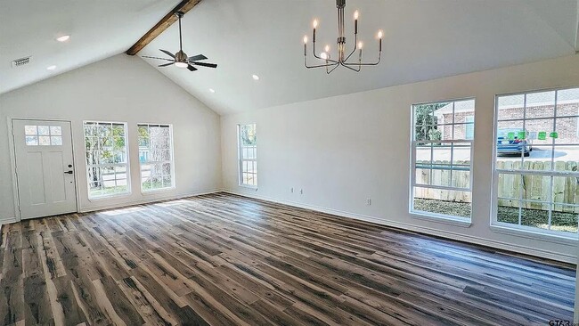 2704 Calloway Rd