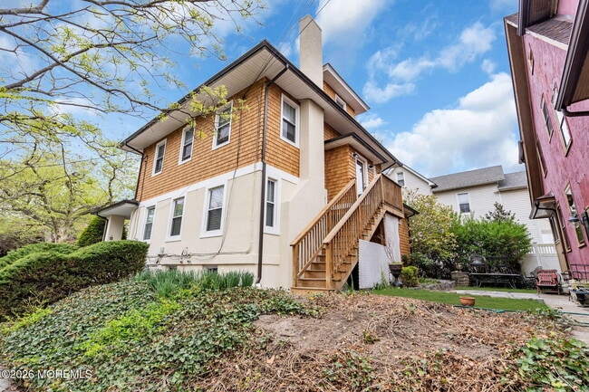 Photo - 614 7th Ave