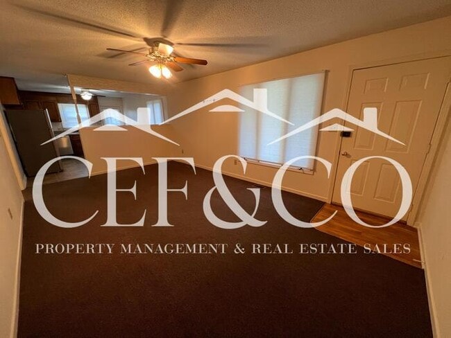 Photo - Beautifully maintained 2 bedroom 1.5 bathroom duplex, now available.