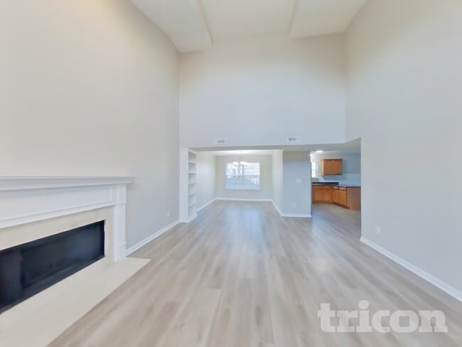 Photo - 3011 Deer Trail Dr