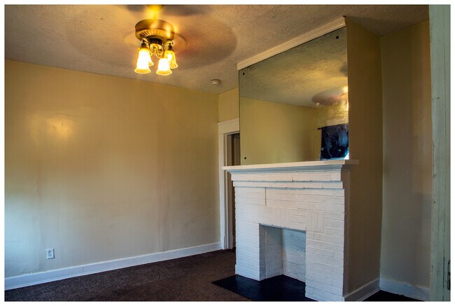 Photo - 1115 State St