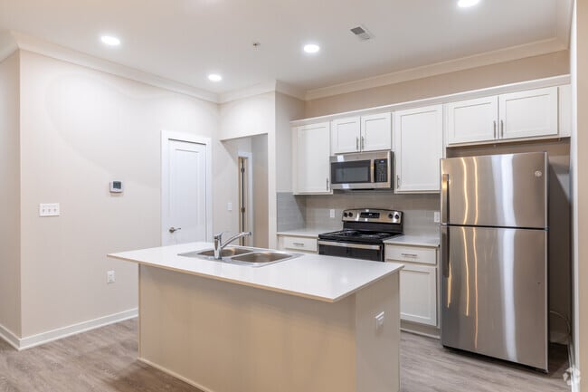 Interior Photo - Filmore Place