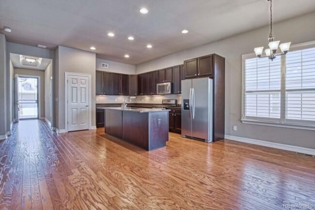 Photo - Gorgeous 3B/2B in Anthem Ranch!