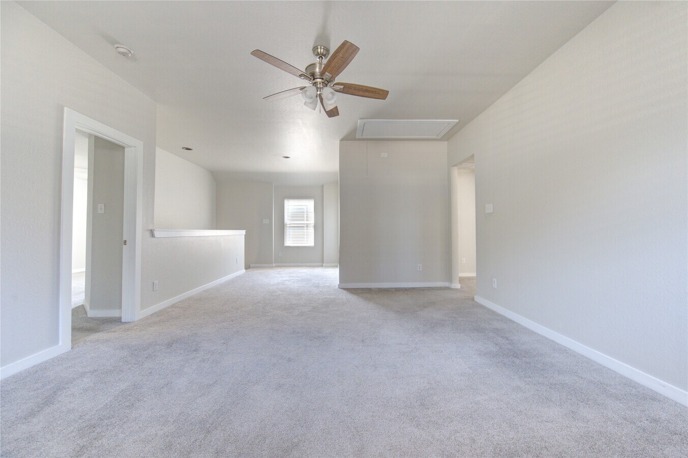 Photo - 2215 Emerald Diamond Ct