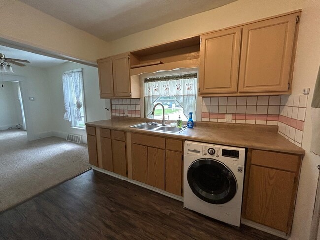 Photo - 500 E Ganson St