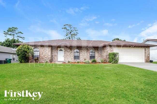 Building Photo - 836 Sylvia Dr