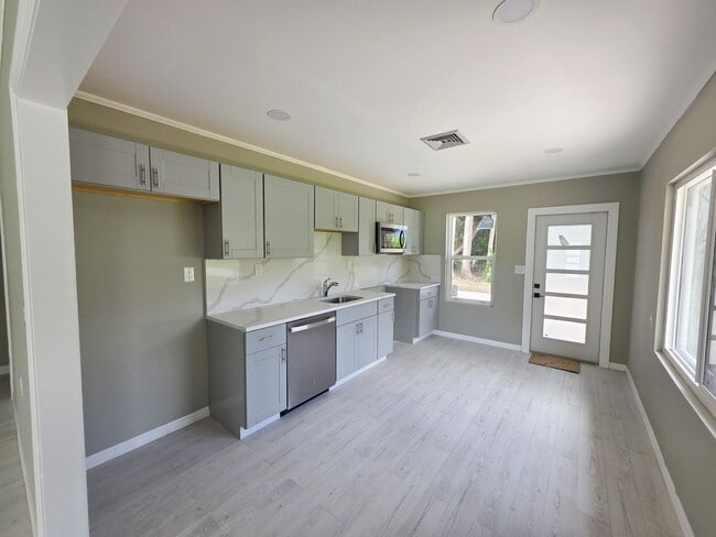 Photo - 100% Remodeled 2 bedroom 1.5 bath ANNUAL RENTAL