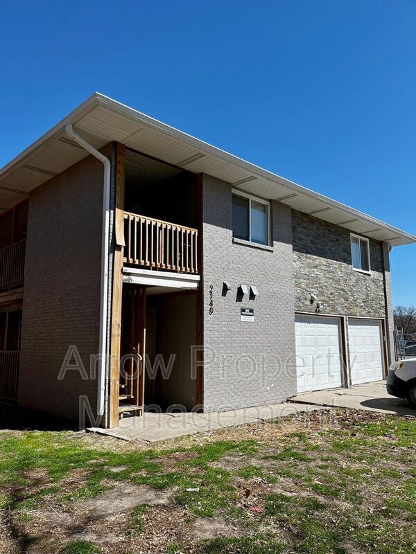 Building Photo - 2140 J St Unit 3