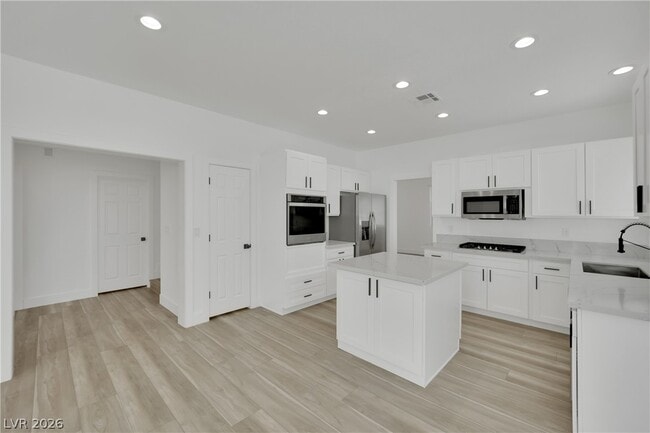 Photo - 9205 Spruce Mountain Way