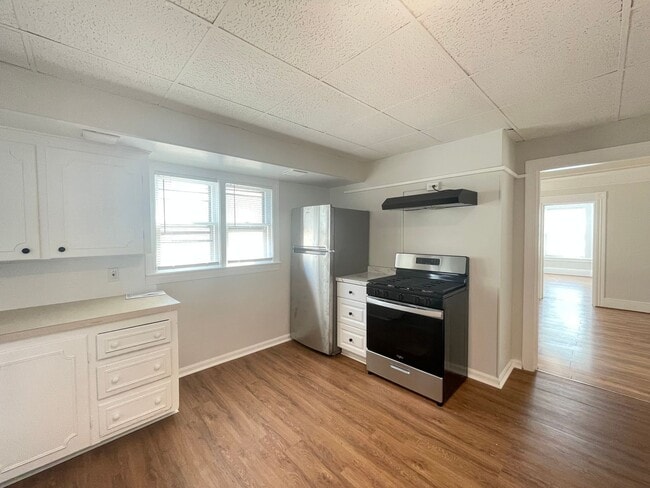 Building Photo - 39 Ashland St Unit 1