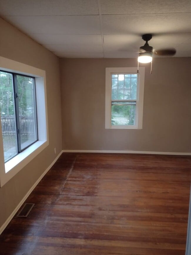 Photo - Renovated 2 bed 1.5 bath home