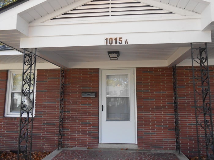 Cute 2 bed 1 bath half duplex - Cute 2 bed 1 bath half duplex