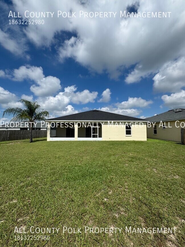 Spectacular 4 Bedroom Winter Haven Home fo... House Rental in Winter