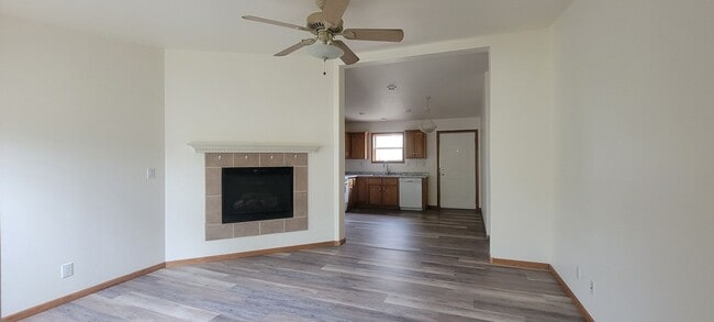 Photo - 1323/1325 Natalie Unit 1325