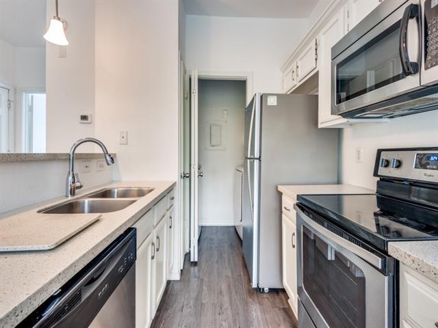 Photo - 4113 Esters Rd Unit 605