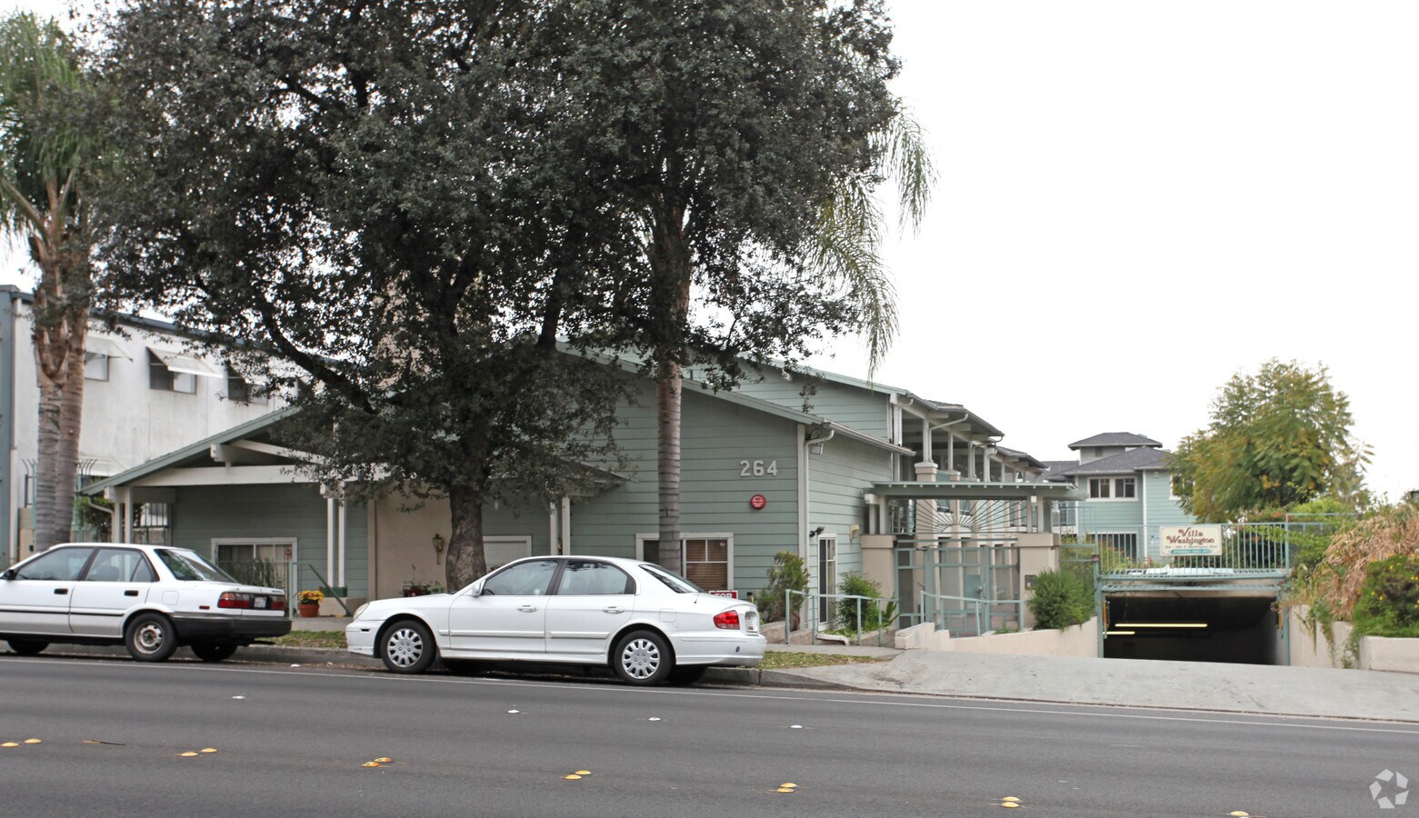 Photo - Villa Washington Apartments