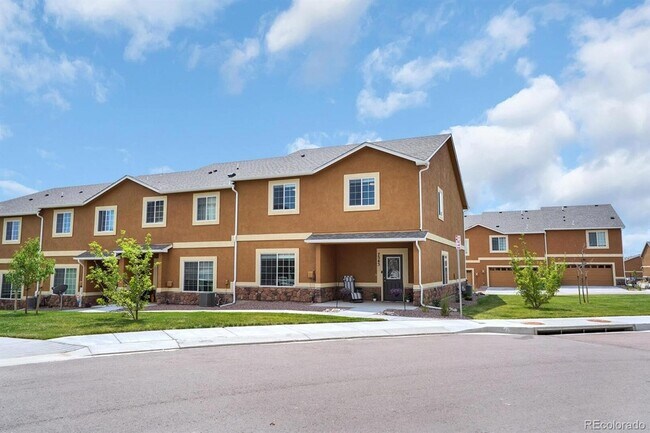 Photo - 7543 Red Fir Pt
