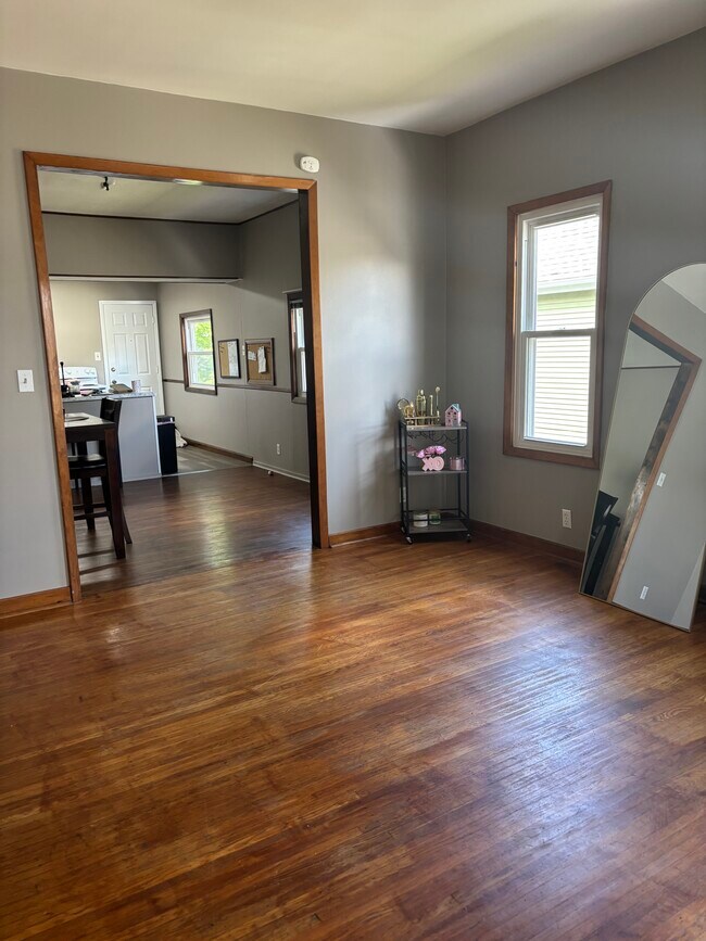 248 Tennyson Ave