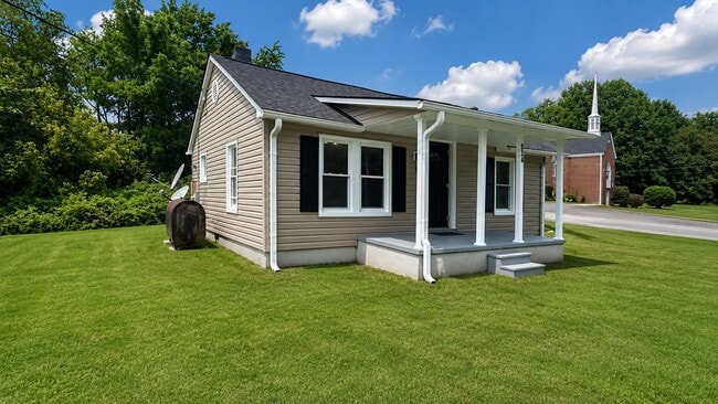 Photo - 524 Cedarbrook Rd