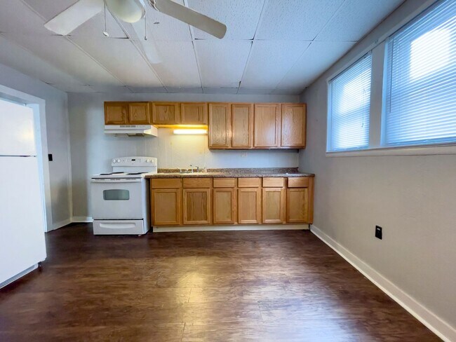 Photo - 710 W Kilgore Ave Unidad Apt. 2