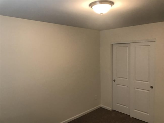 Photo - 9745 Seed St