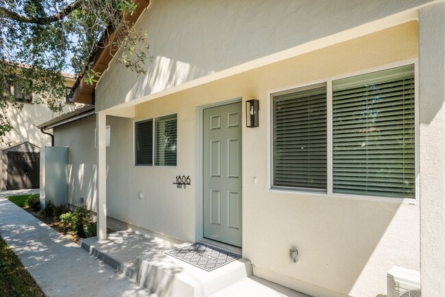 Photo - 2 Bed | 2 Bath | Alhambra School District Unit B