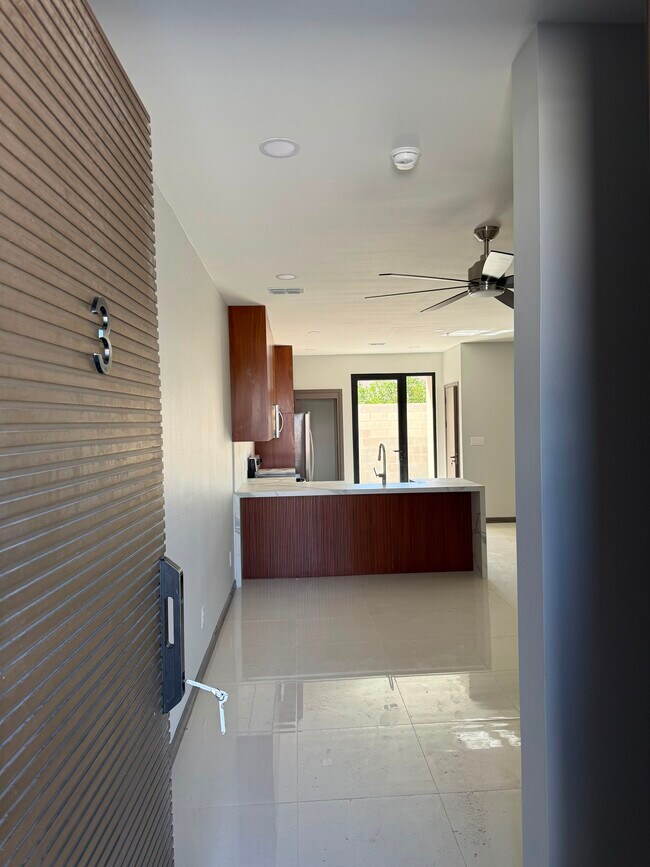Photo - 1303 Leann Rimes Rd