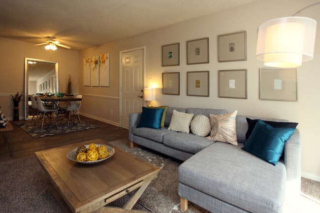 Photo - Morehead Apartments