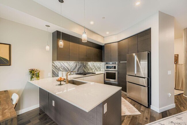 Photo - 4200 W 17th Ave Unidad 417 Rental