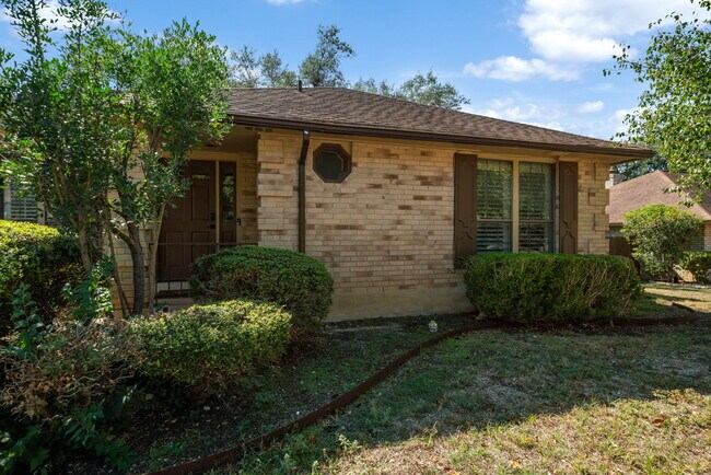 Photo - 2318 Park Cir