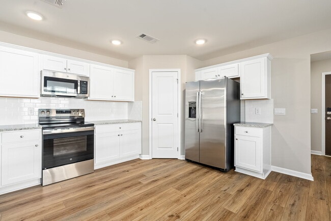 Photo - Westridge Crossing