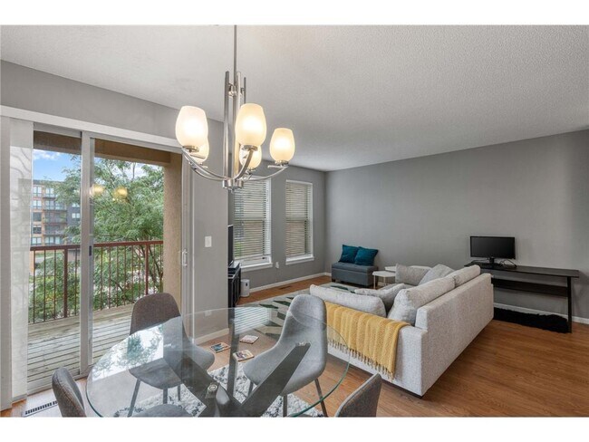 Building Photo - 680 N 2nd St Unit 403 Rental
