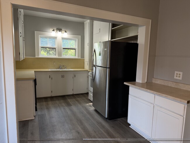 622 NW 29th St