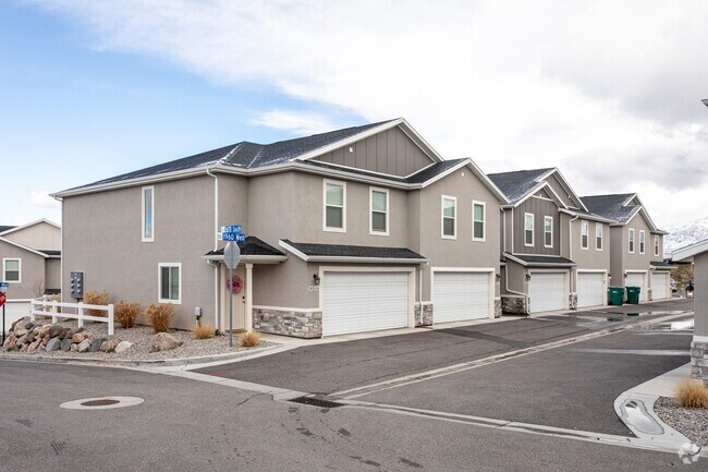 Abington Heights Townhomes