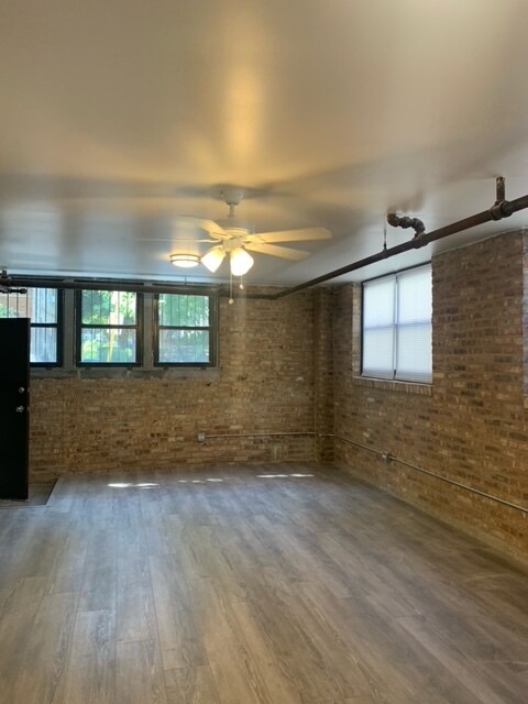 Photo - 2843 N Mildred Ave Unidad 1